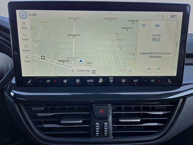 Photo of 2023 Oxford White Ford Escape