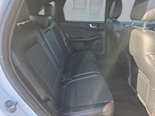 Photo of 2023 Oxford White Ford Escape