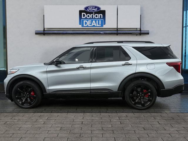 Photo of 2022 Iconic Silver Metallic Ford Explorer