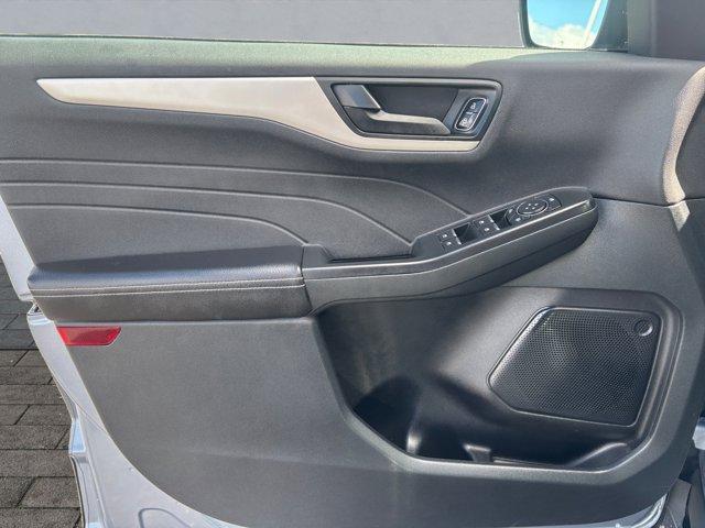 Photo of 2022 Ice Blue Ford Escape