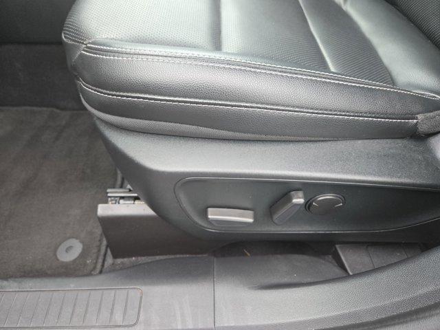 Photo of 2022 Rapid Red Metallic Tinted Clearcoat Ford Escape