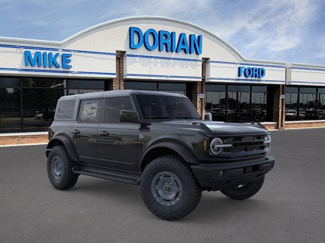 Photo of 2025 Shadow Black Ford Bronco