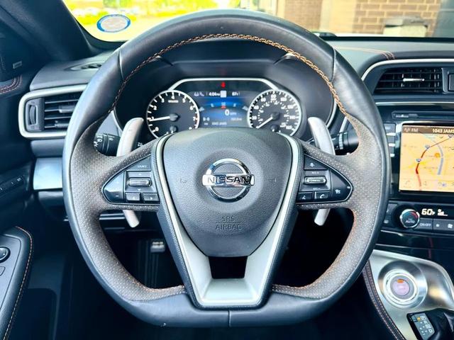 Photo of 2020 Pearl White Tricoat Nissan Maxima
