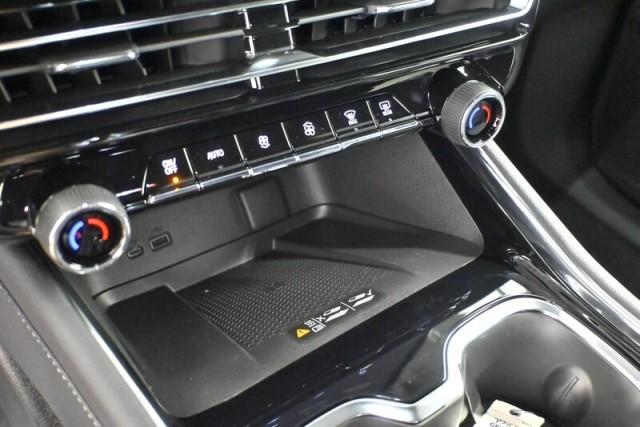 Photo of 2026 Radiant Red Chevrolet Traverse