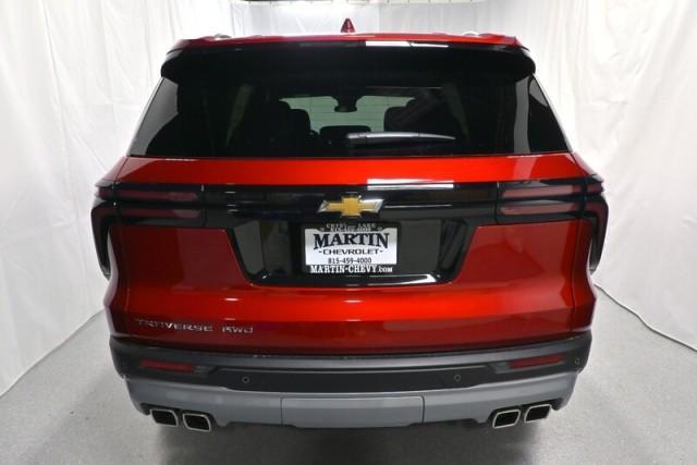 Photo of 2026 Radiant Red Chevrolet Traverse