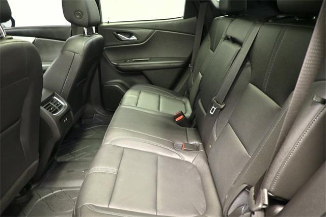 Photo of 2022 Blue Glow Metallic Chevrolet Blazer