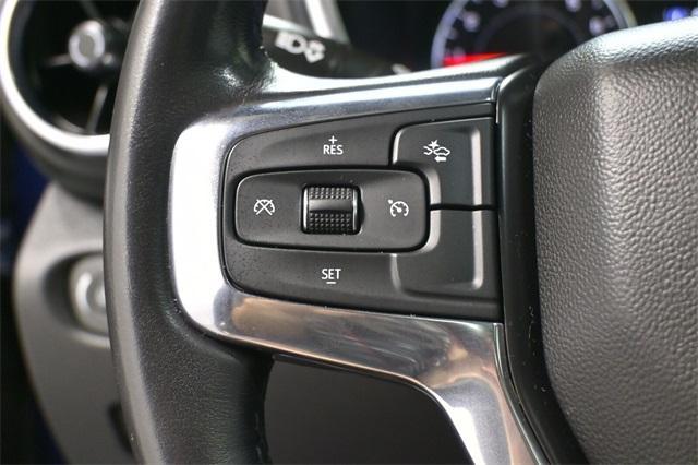 Photo of 2022 Blue Glow Metallic Chevrolet Blazer