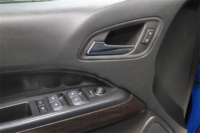 Photo of 2022 Dynamic Blue Metallic GMC Canyon