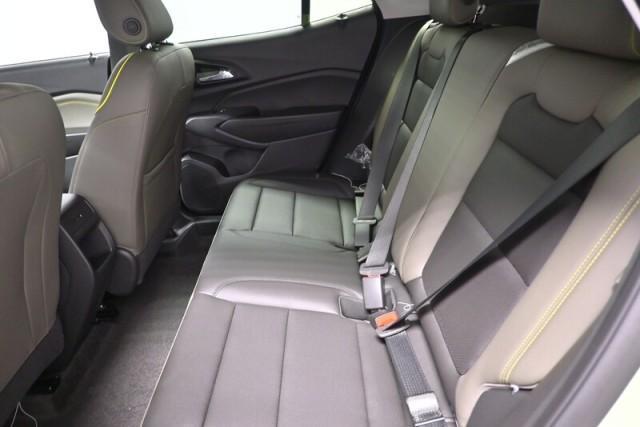 Photo of 2026 Green Chevrolet Trax
