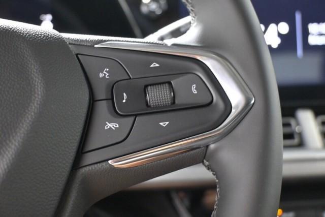 Photo of 2026 Green Chevrolet Trax