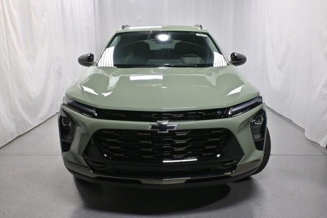 Photo of 2026 Green Chevrolet Trax