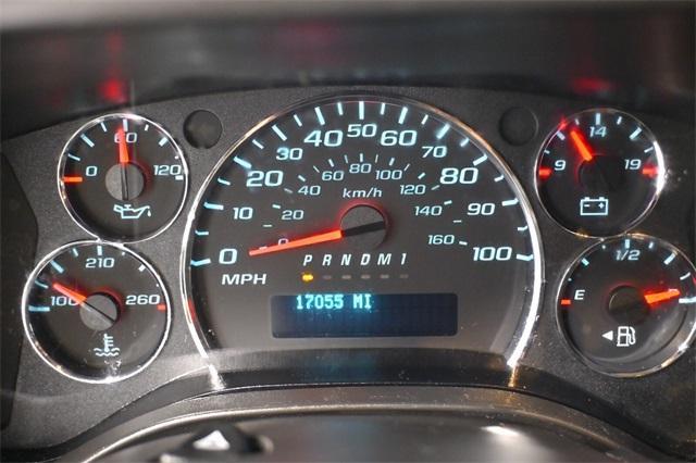Photo of 2023 Summit White Chevrolet Express 2500