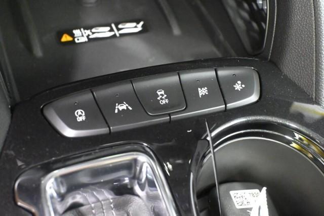 Photo of 2026 Summit White Chevrolet Trailblazer