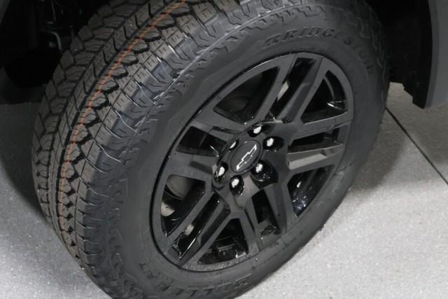 Photo of 2024 Sterling Gray Metallic Chevrolet Colorado