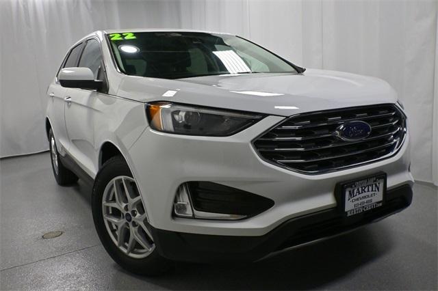 Photo of 2022 Oxford White Ford Edge