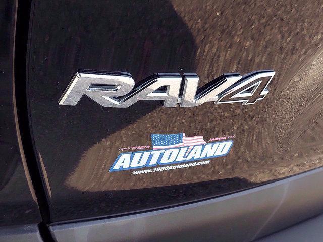 Photo of 2019 Midnight Black Metallic - 218 Toyota RAV4