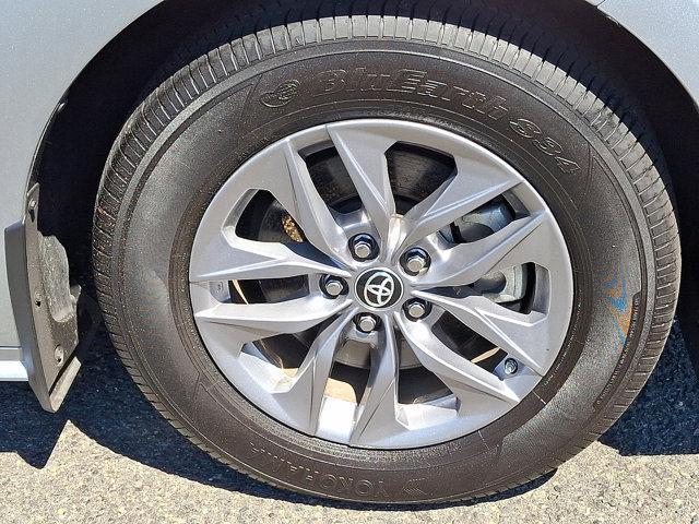 Photo of 2024 CELESTIAL SILV Toyota Sienna