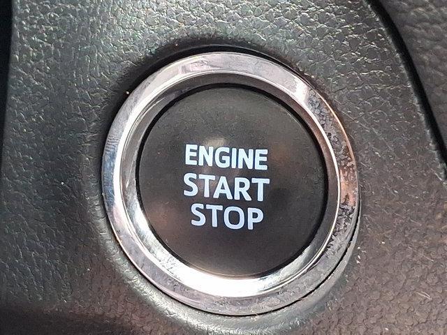 Photo of 2022 RUBY FLARE PRL Toyota RAV4
