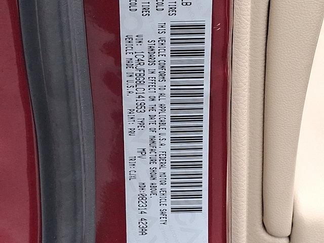 Photo of 2020 Velvet Red Pearlcoat Jeep Grand Cherokee