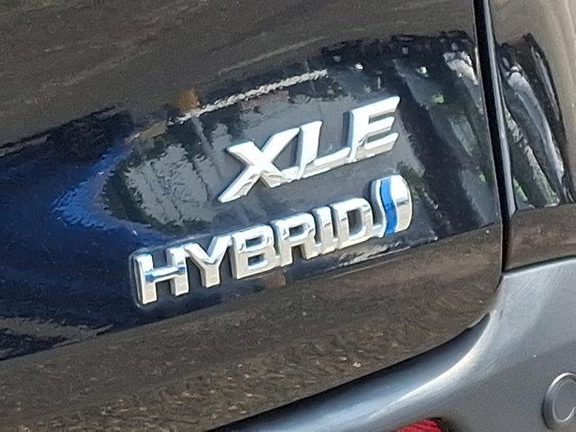 Photo of 2022 MIDNGT BLK MET Toyota Sienna