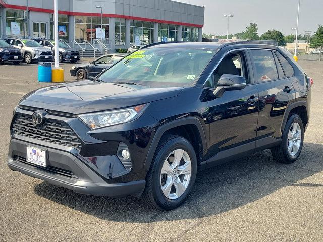 Photo of 2019 MIDNGT BLK MET Toyota RAV4