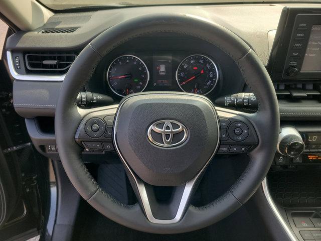 Photo of 2019 MIDNGT BLK MET Toyota RAV4