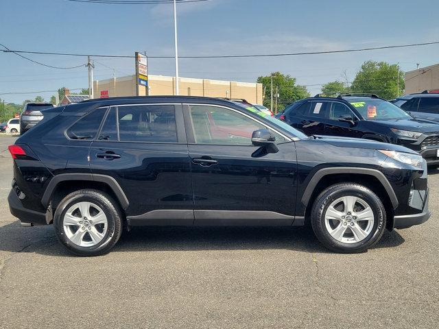 Photo of 2019 MIDNGT BLK MET Toyota RAV4