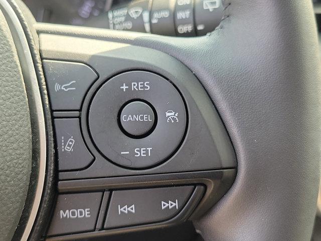 Photo of 2019 MIDNGT BLK MET Toyota RAV4