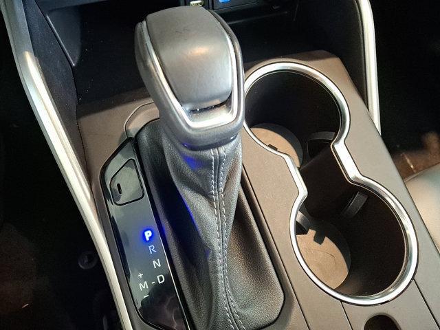 Photo of 2022 Moon Dust Toyota Highlander