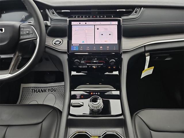 Photo of 2025 Diamond Black Jeep Grand Cherokee