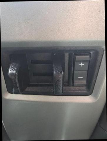 Photo of 2017 White Ford F-250