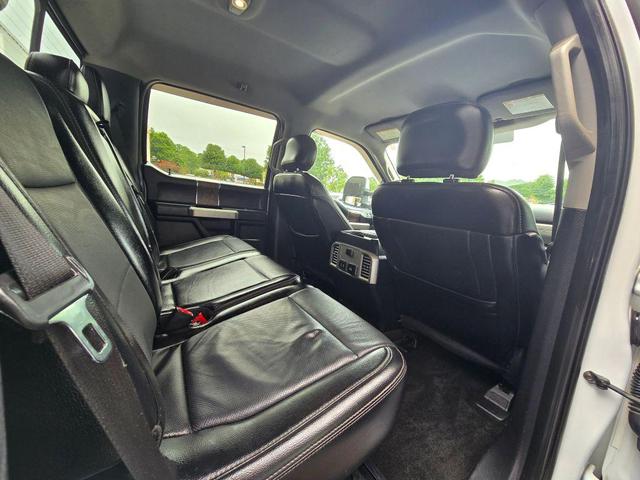 Photo of 2017 White Ford F-250