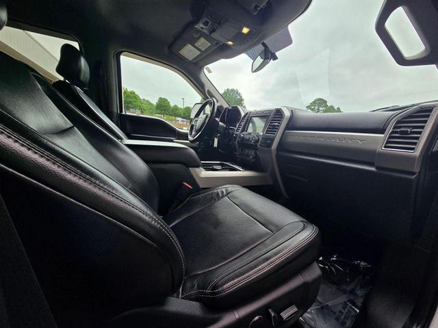 Photo of 2017 White Ford F-250