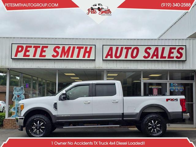 Photo of 2017 White Ford F-250