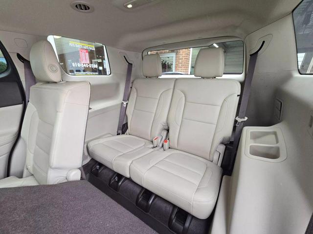 Photo of 2019 Gray GMC Acadia