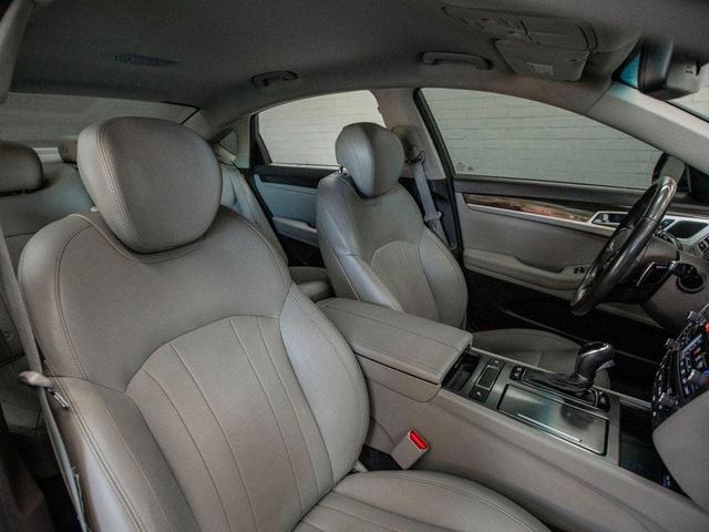 Photo of 2017 Patagonia Blue Metallic Genesis G80