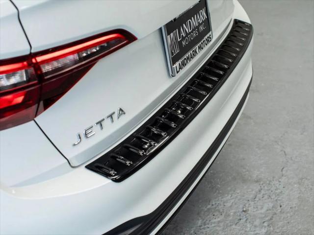 Photo of 2024 Pure White Volkswagen Jetta