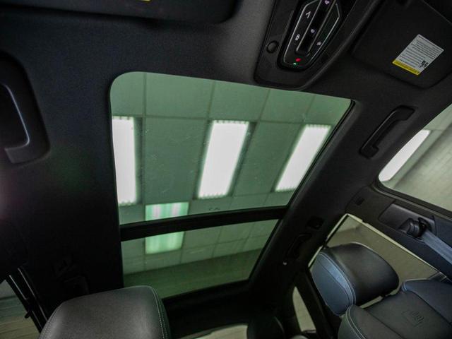 Photo of 2024 Mythos Black Metallic Audi Q5