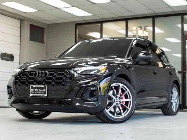 Photo of 2024 Mythos Black Metallic Audi Q5