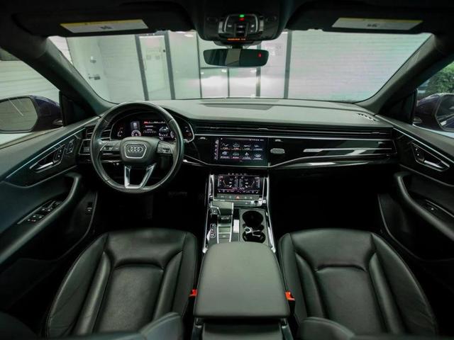 Photo of 2021 Navarra Blue Metallic Audi Q8