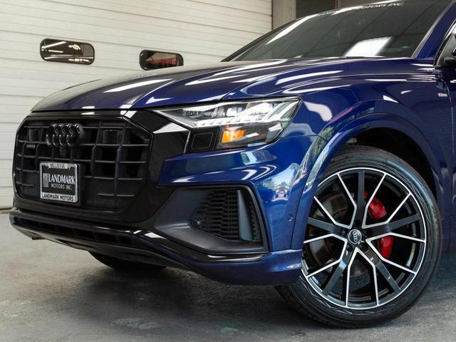 Photo of 2021 Navarra Blue Metallic Audi Q8