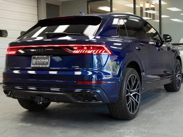 Photo of 2021 Navarra Blue Metallic Audi Q8