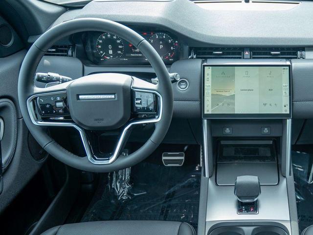 Photo of 2024 Silicon Silver Land Rover Discovery Sport