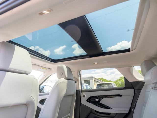 Photo of 2024 Santorini Black Land Rover Range Rover Evoque