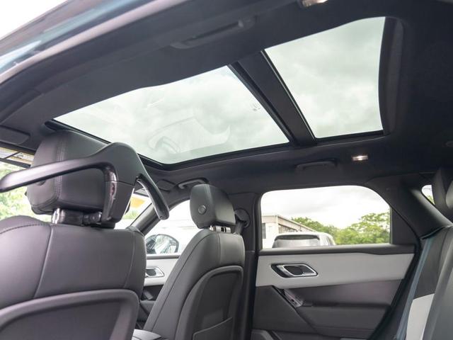 Photo of 2026 Giola Green Land Rover Range Rover Velar