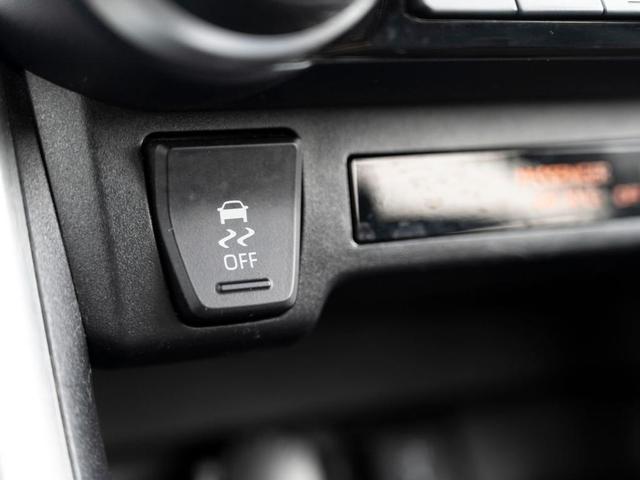 Photo of 2022 Silver Sky Metallic Toyota RAV4
