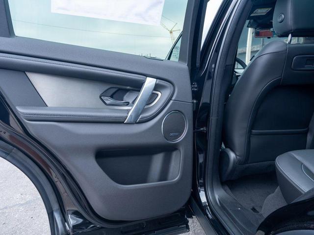 Photo of 2024 Santorini Black Metallic Land Rover Discovery Sport