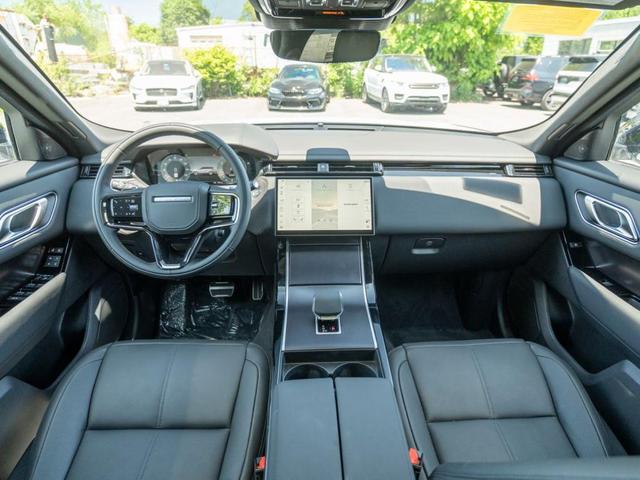 Photo of 2026 Arroios Grey Land Rover Range Rover Velar