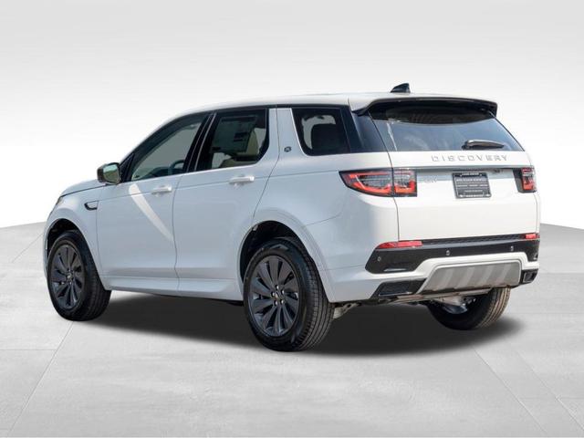 Photo of 2025 Fuji White Land Rover Discovery Sport