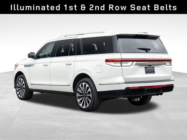 Photo of 2024 Pristine White Lincoln Navigator L